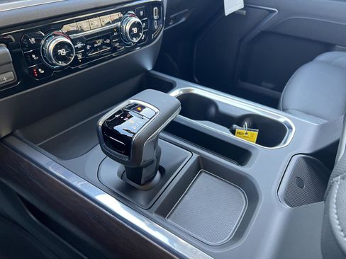 New 2026 GMC Sierra 1500 SLT w/ SLT Premium Plus Package image 37