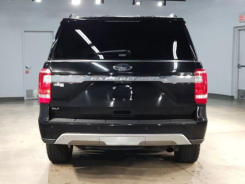 Used 2020 Ford Expedition XLT w/ Equipment Group 202A AWD/4WD image 6