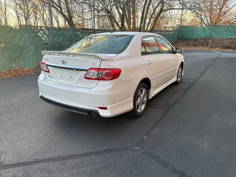 Used 2012 Toyota Corolla S image 10