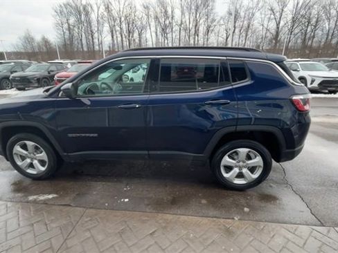 Used 2019 Jeep Compass Latitude image 5
