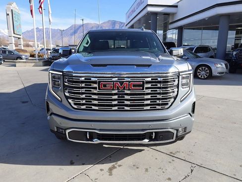 New 2026 GMC Sierra 1500 Denali w/ Technology Package AWD/4WD image 9