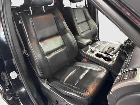 Used 2019 Jeep Grand Cherokee Limited AWD/4WD image 15