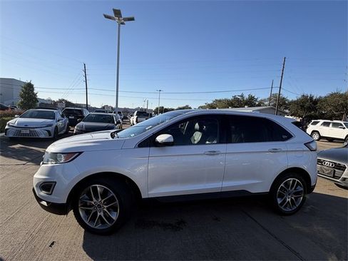 Used 2017 Ford Edge Titanium w/ Equipment Group 301A image 8