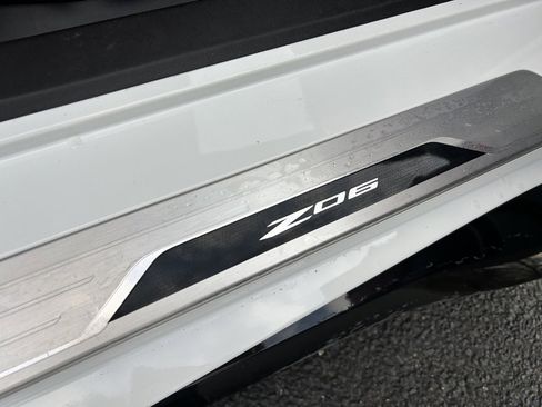 Used 2023 Chevrolet Corvette Z06 image 35