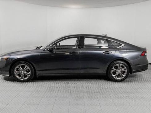 Used 2024 Honda Accord EX image 3