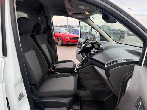 Used 2020 Ford Transit Connect XL image 9