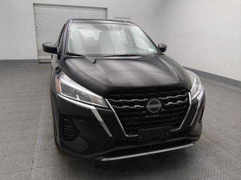 Used 2024 Nissan Kicks S FWD image 14