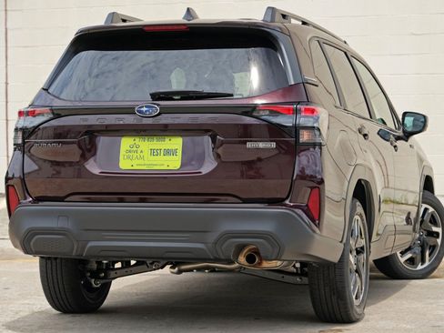 Used 2026 Subaru Forester Sport AWD/4WD image 5