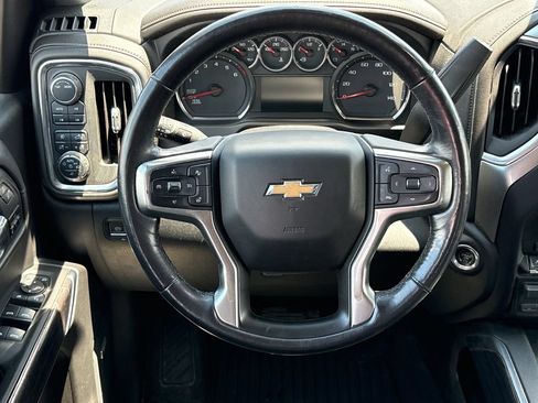 Used 2020 Chevrolet Silverado 1500 LTZ w/ LTZ Premium Package AWD/4WD image 17