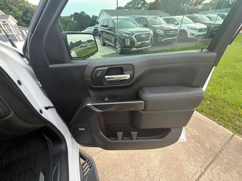 Used 2019 GMC Sierra 1500 AT4 w/ Technology Package AWD/4WD image 38