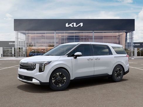 New 2026 Kia Carnival LXS FWD image 3