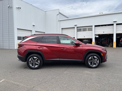 Used 2025 Hyundai Tucson SEL AWD/4WD image 8