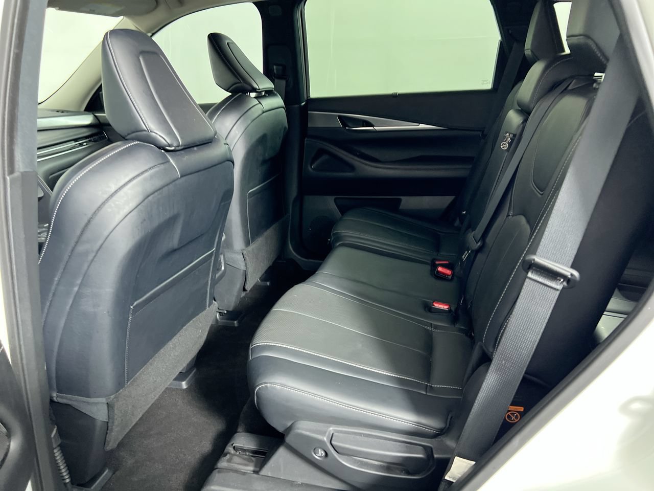 Used 2023 INFINITI QX60 Luxe w/ Cargo Package AWD/4WD image 21