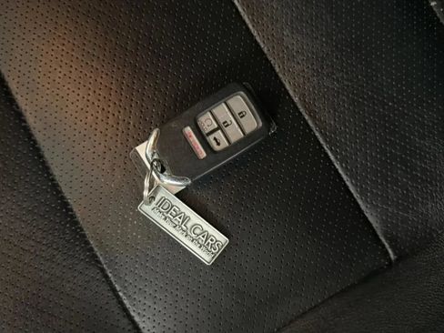 Used 2016 Honda Accord Touring image 24
