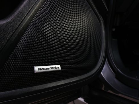 Used 2020 Subaru Outback Limited w/ Popular Package #2 image 19