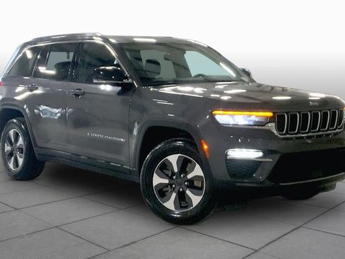 Used 2022 Jeep Grand Cherokee Limited 4xe AWD/4WD image 3