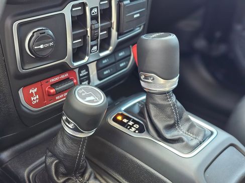New 2026 Jeep Gladiator Rubicon AWD/4WD image 14