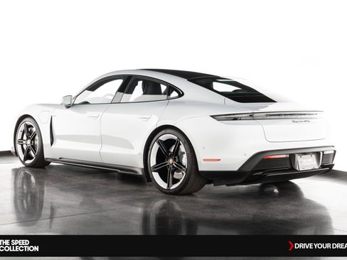 Used 2023 Porsche Taycan GTS image 6