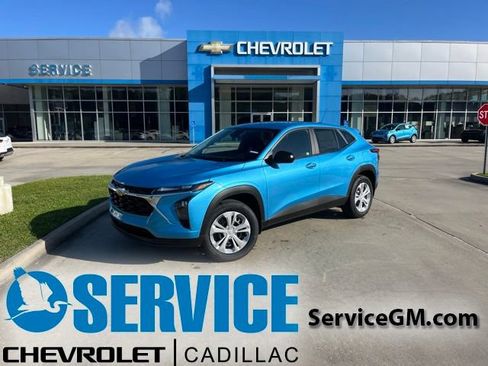 New 2026 Chevrolet Trax LS FWD image 1