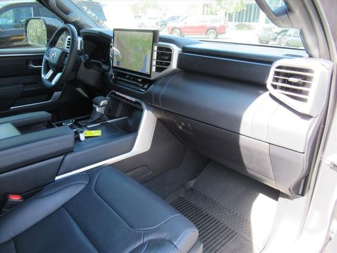 Used 2025 Toyota Tundra Platinum image 11
