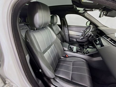 Used 2018 Land Rover Range Rover Velar R-Dynamic SE image 15