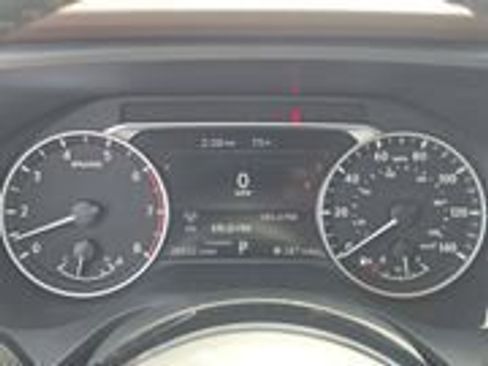 Used 2023 Nissan Rogue SV w/ SV Premium B Package FWD image 15