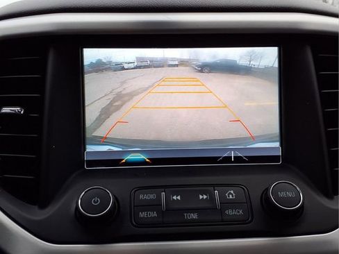 Used 2017 GMC Acadia SLT image 21