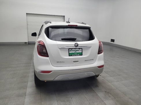 Used 2018 Buick Encore Essence w/ Experience Buick Package image 6