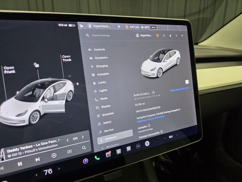 Used 2021 Tesla Model 3 Standard Range Plus image 61