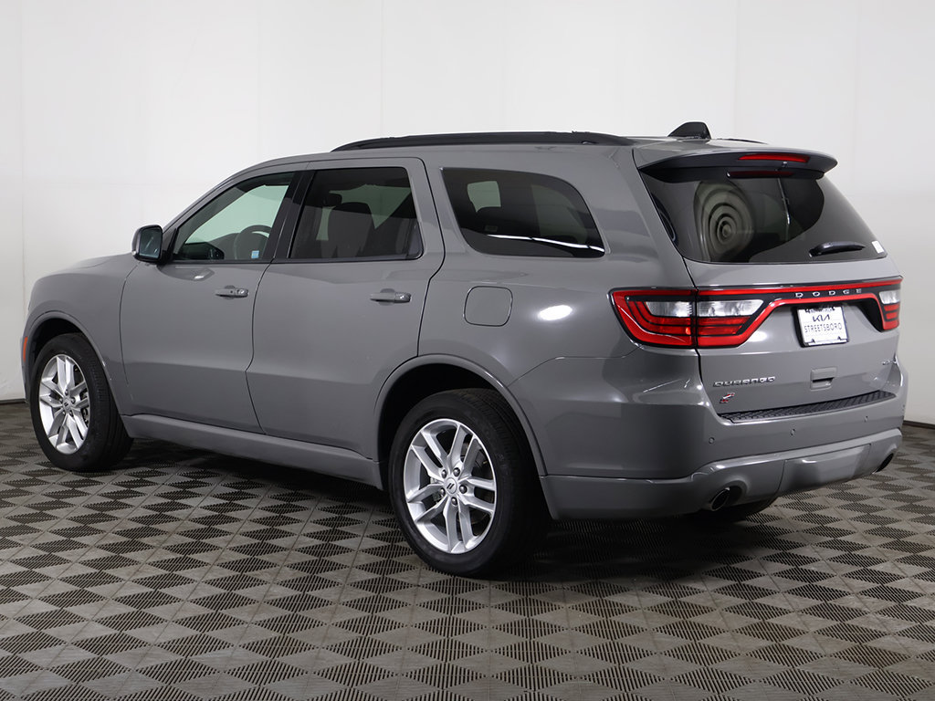 Used 2025 Dodge Durango GT AWD/4WD image 13