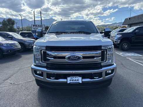 Used 2019 Ford F250 XLT w/ XLT Premium Package AWD/4WD image 2