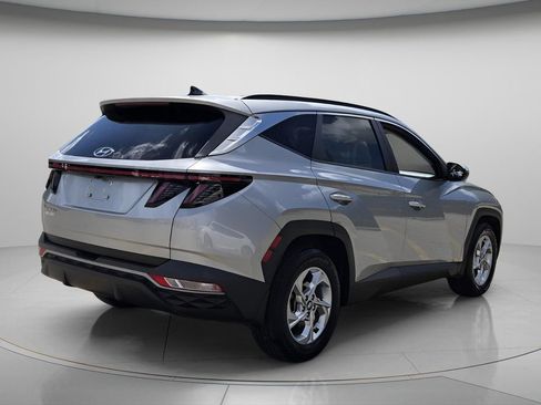Used 2023 Hyundai Tucson SEL FWD image 8