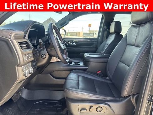 Used 2022 Chevrolet Tahoe RST w/ Sport Performance Package AWD/4WD image 2