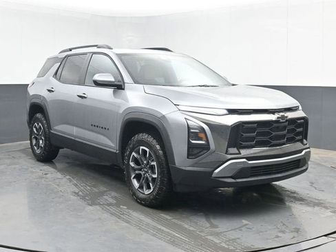 New 2026 Chevrolet Equinox ACTIV w/ Convenience Package III FWD image 2