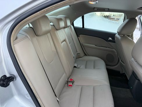 Used 2010 Ford Fusion SEL image 20