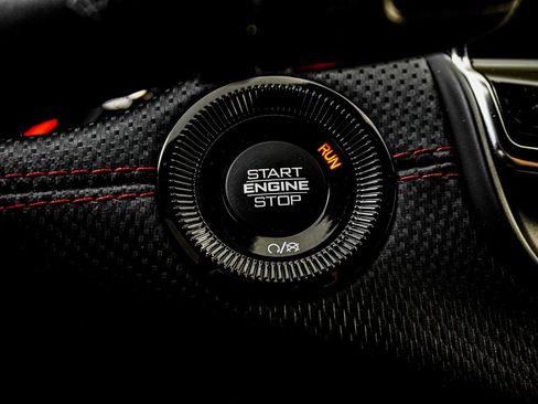 Used 2024 Jeep Compass Trailhawk image 24