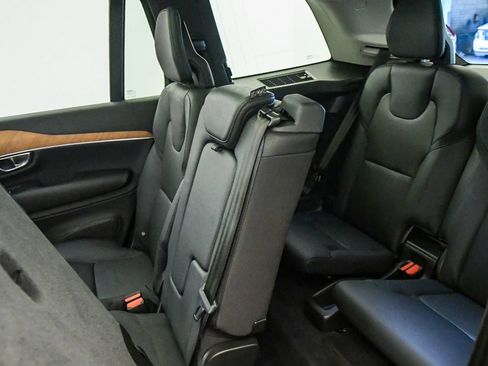 Certified 2024 Volvo XC90 B6 Plus w/ Protection Package Premier AWD/4WD image 19