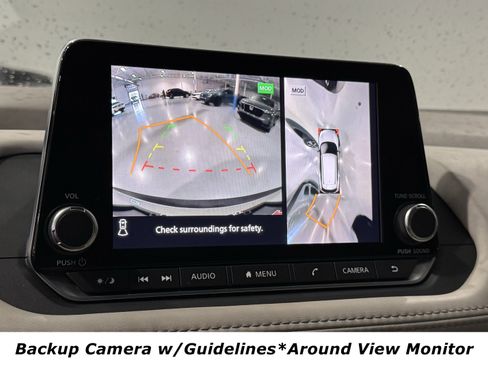 Used 2023 Nissan Rogue SL image 9