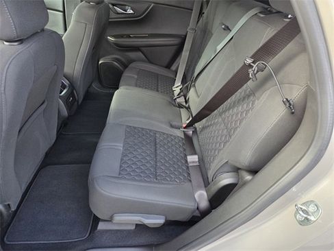 Used 2021 Chevrolet Blazer LT image 11