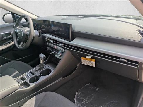 New 2026 Hyundai Sonata SE FWD image 22