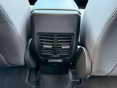 Used 2014 Ford Escape SE w/ Equipment Group 201A FWD image 14