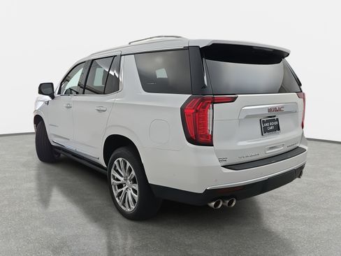 Used 2024 GMC Yukon Denali w/ Advanced Technology Package image 7