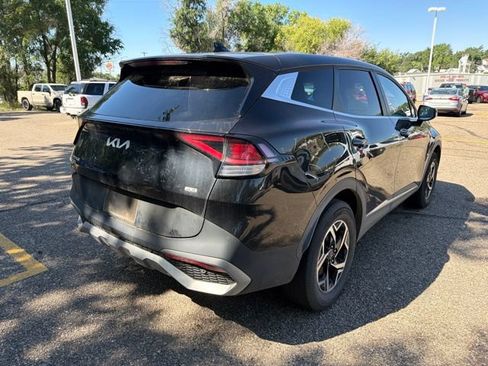 Used 2024 Kia Sportage LX AWD/4WD image 8