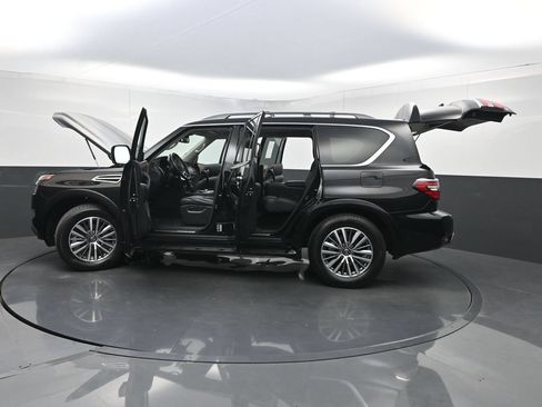 Used 2023 Nissan Armada SL w/ Captain's Chairs Package RWD image 40