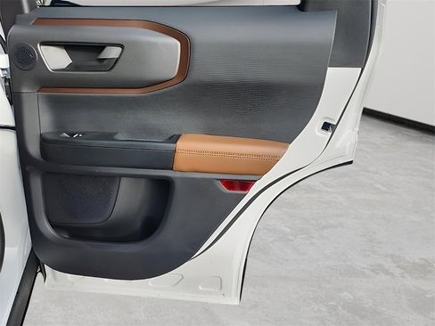 New 2025 Ford Bronco Sport Outer Banks w/ Sasquatch Outer Banks Package image 13