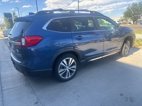 Used 2019 Subaru Ascent Limited w/ Popular Package #3 AWD/4WD image 2