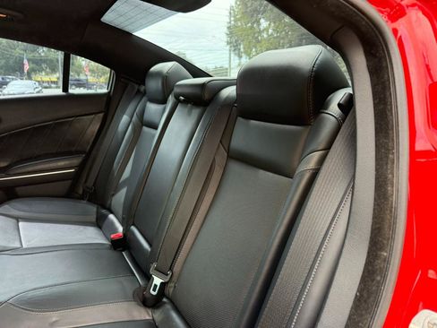 Used 2015 Dodge Charger R/T w/ Plus Group RWD image 25