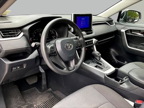 Used 2023 Toyota RAV4 XLE FWD image 18