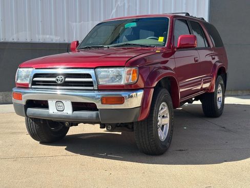 Used 1998 Toyota 4Runner Limited image 3