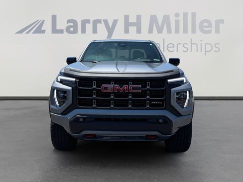Used 2024 GMC Canyon AT4 w/ Canyon Safety Plus Package AWD/4WD image 8